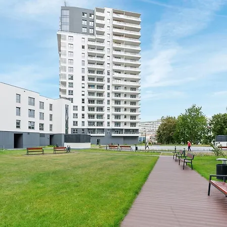 Blue Moon With Sea View - Spectrum 格但斯克