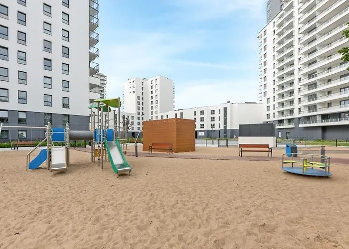 Blue Moon With Sea View - Spectrum *