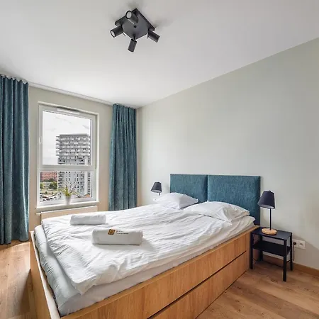 Blue Moon With Sea View - Spectrum Apartment *