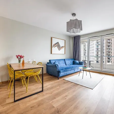 Blue Moon With Sea View - Spectrum Gdansk