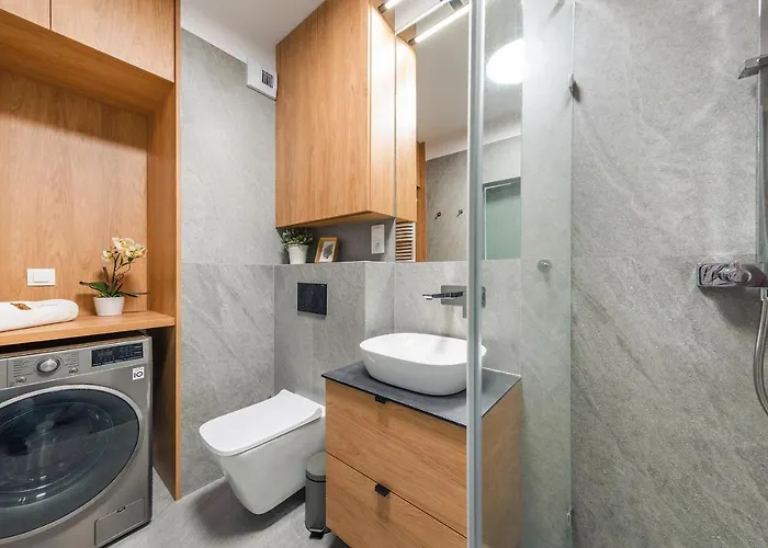 Blue Moon With Sea View - Spectrum Appartement